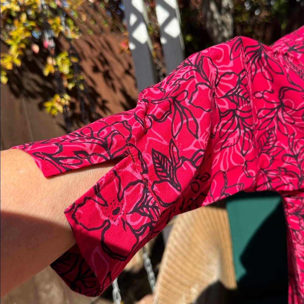 Blue Ginger Hawaiian Print 3/4 Sleeve Blouse - Picture 4 of 9